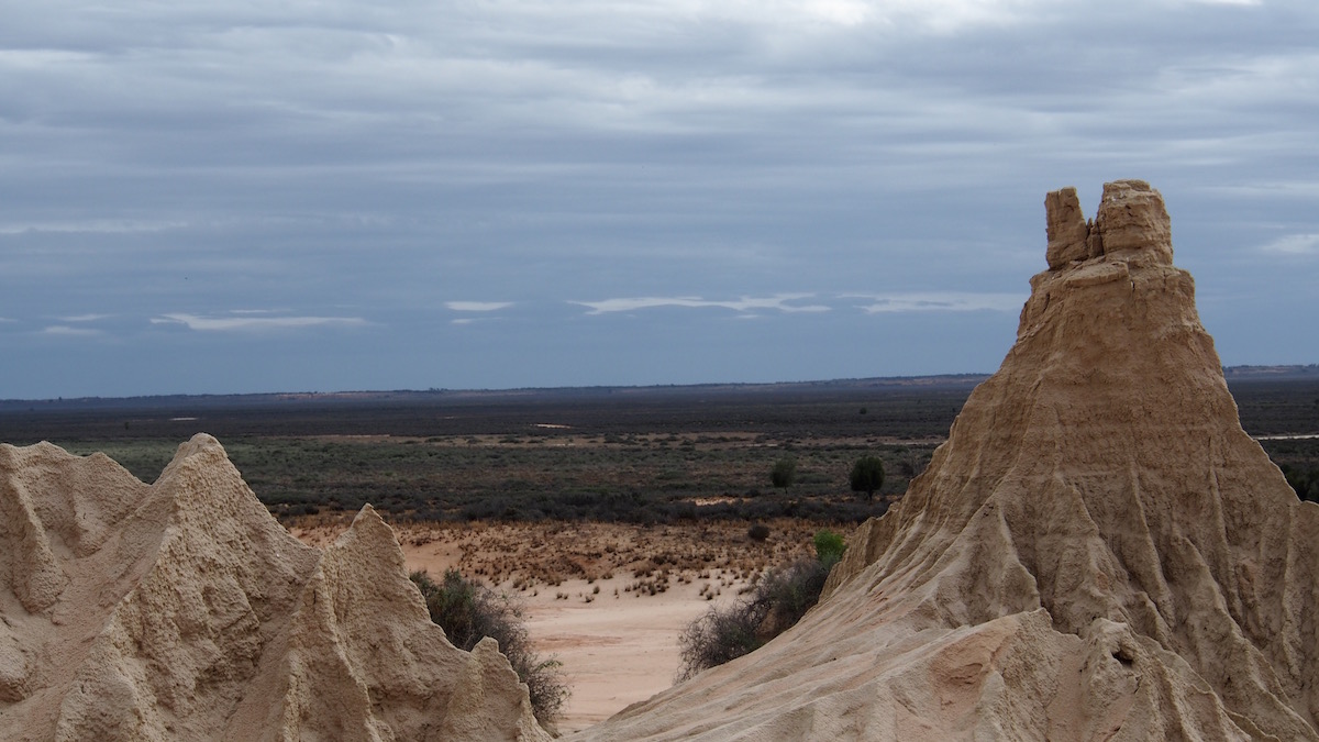 Returning Mungo Man to Country